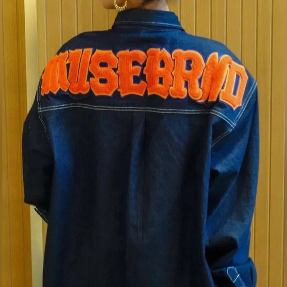 Shacket - Picture 2 of 6